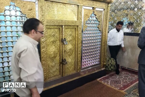 آیین غبارروبی ضریح مطهر امامزاده اسماعیل (ع) در فیروزکوه