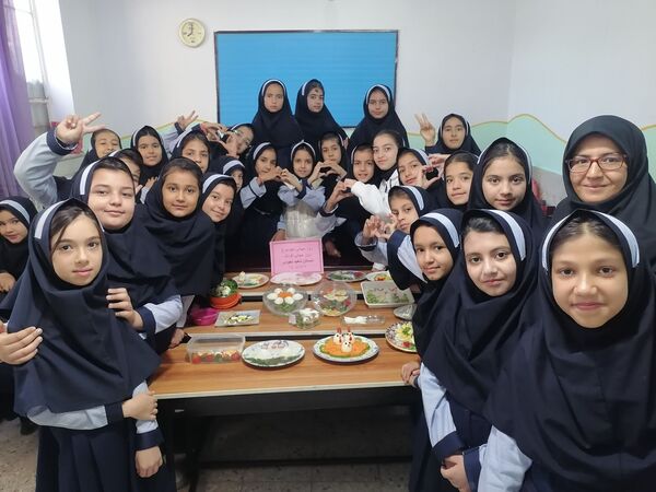 روز جهانی تخم مرغ در نیشابور 