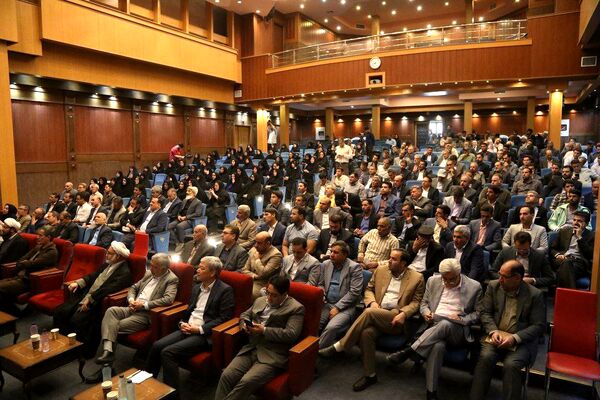 همایش نهضت توسعه فضاهای آموزشی در خراسان رضوی