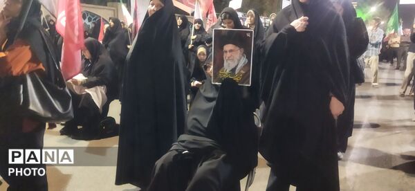 شبی دیگر از اجتماعات با شکوه مردم غیور شهرستان کاشمر 