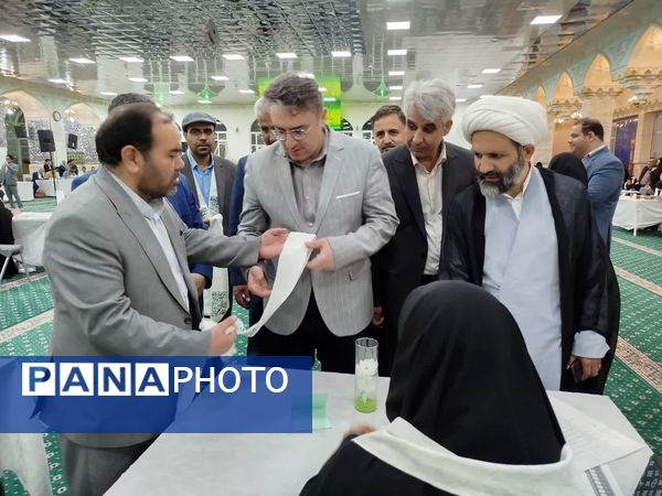 رویداد دانش‌آموزی «کتابت نور» در کاشمر برگزار شد