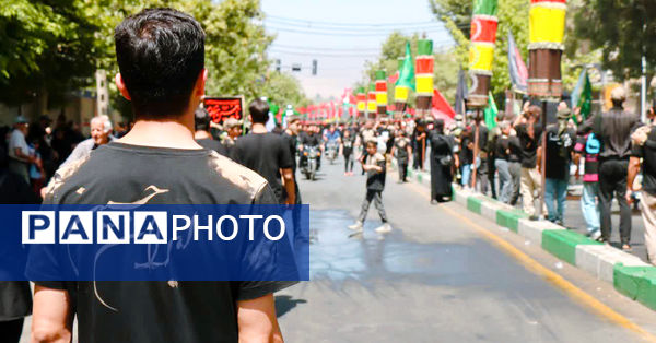 حماسه‌ای دیگر در بروجرد؛ حضور پرشور مردم در اجتماع عظیم عاشورایی