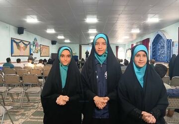 گامی به‌سوی «آینده قوی»؛ نشست جمع‌بندی طرح تحولی در دبستان احمد کاظمی ۲ یزد
