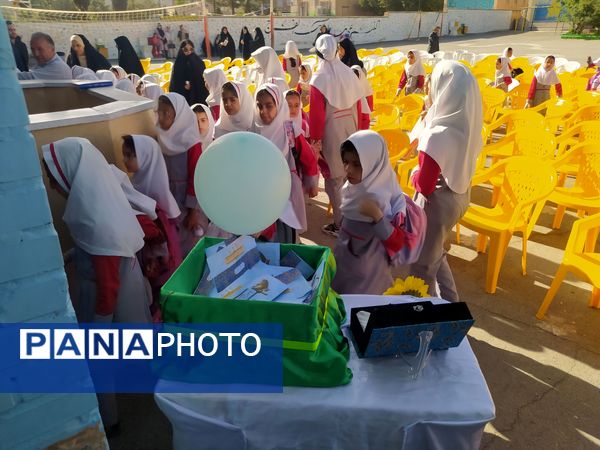 دبستان دخترانه گوهرشاد بیرجند میزبان پویش کاشی حرم 