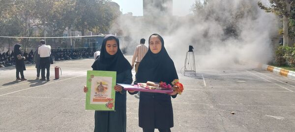  آموزش مهارت‌های اطفای حریق در دبیرستان نمونه محبوبه محبی نیشابور 