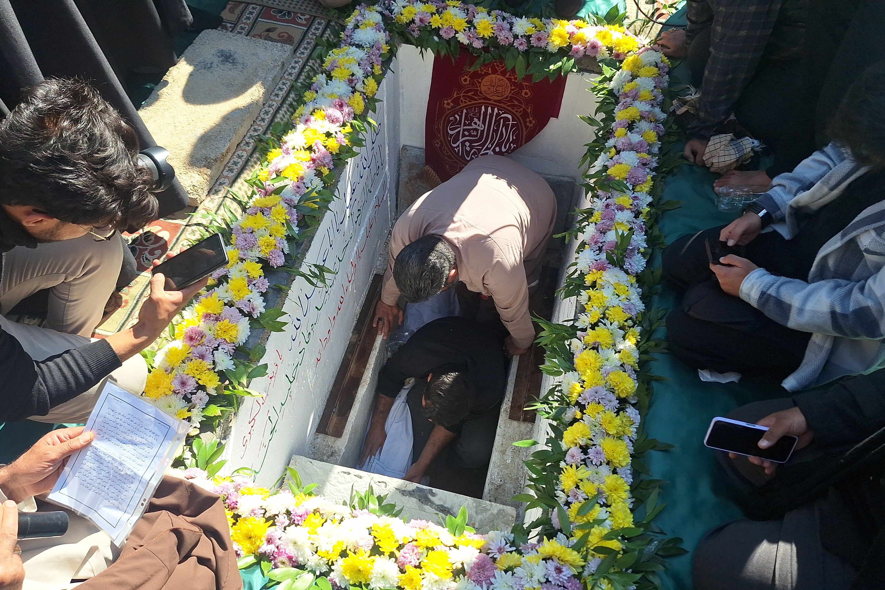 شهید گمنامی که همزمان با شهادت حضرت زهرا (س) به خاک سپرده شد 