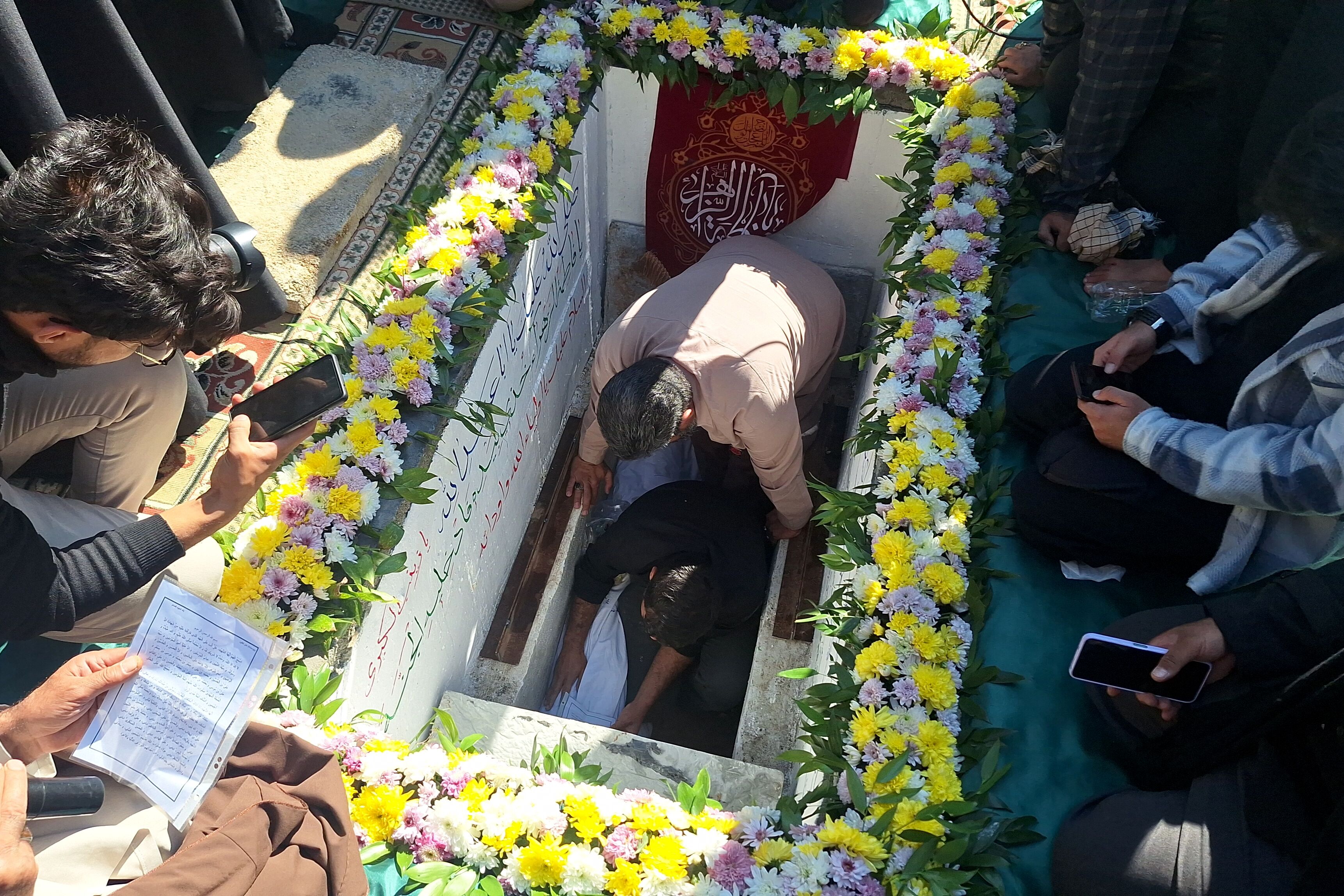 شهید گمنامی که همزمان با شهادت حضرت زهرا (س) به خاک سپرده شد 