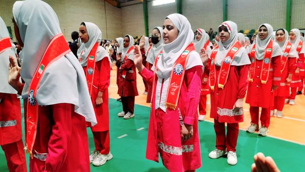 مانور تشکیلاتی یاوران انقلاب پیشتازان مقاومت در رودان 