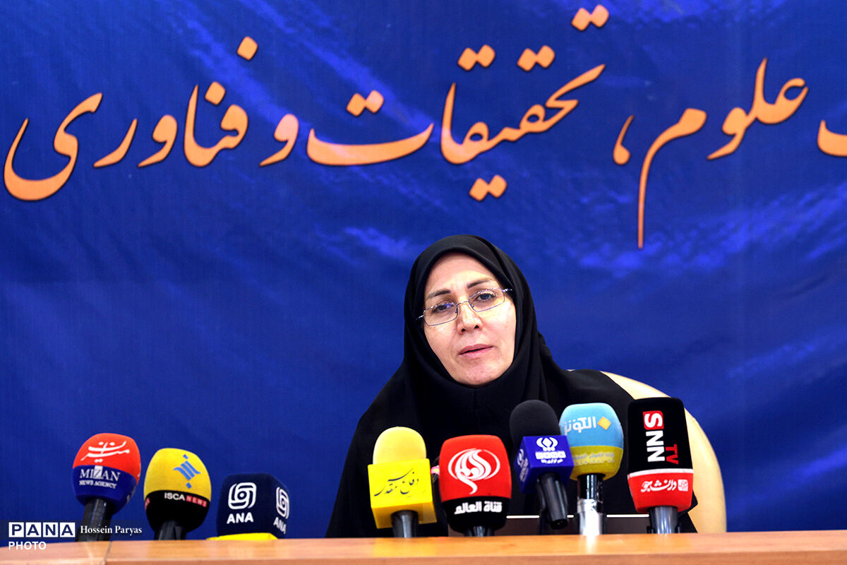 نظارت بر مراکز رشد تشدید می‌شود / برنامه‌های مهارت‌آموزی و تربیت مدیر برای شرکت‌های فناور اجرایی شد