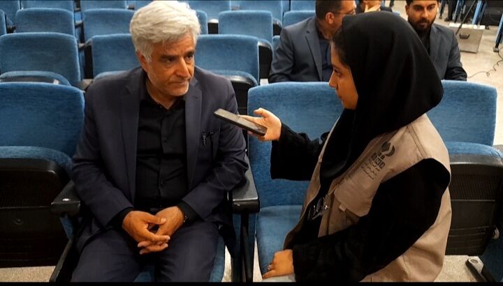 عاشورا مدرسه‌ای همیشگی برای یادگیری است