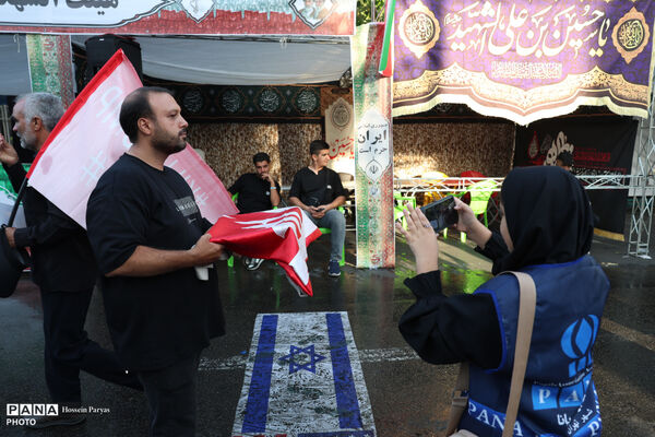 پیاده‌روی جاماندگان اربعین در تهران - 2
