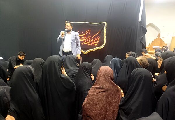 مراسم وداع با پیکر شهید مدافع وطن در شهرستان کوهپایه 