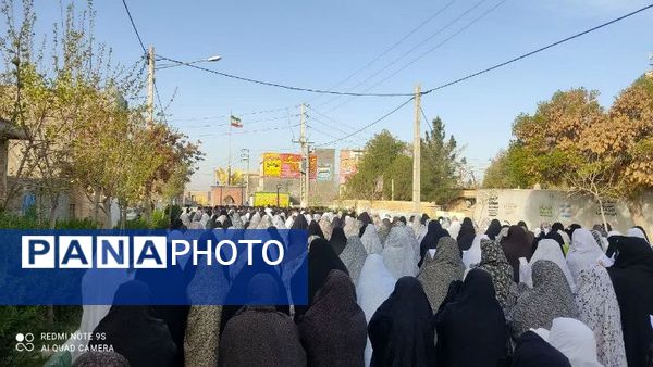 نماز عید فطر در مسجد صاحب الزمان روستای گزکوه