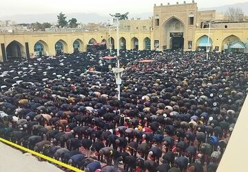 حضور پرشور مردم نیشابور در نماز جمعه روز قدس 