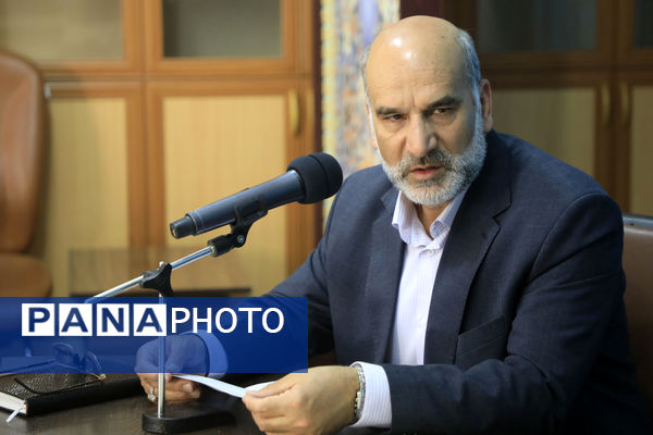 دیدار مدیران آموزش‌ و‌ پرورش خراسان‌جنوبی با نماینده ولی‌فقیه در استان 