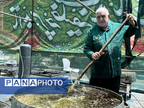 سفره غذای ۴۰ هزار نفری عید غدیر در مشهد برپا شد