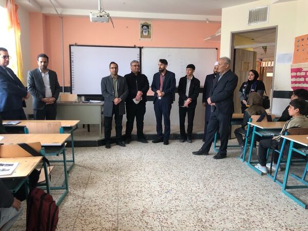 کلنگ‌زنی مدرسه شش‌کلاسه در امانلی و بازدید مسئولان استانی از مدارس راز و جرگلان
