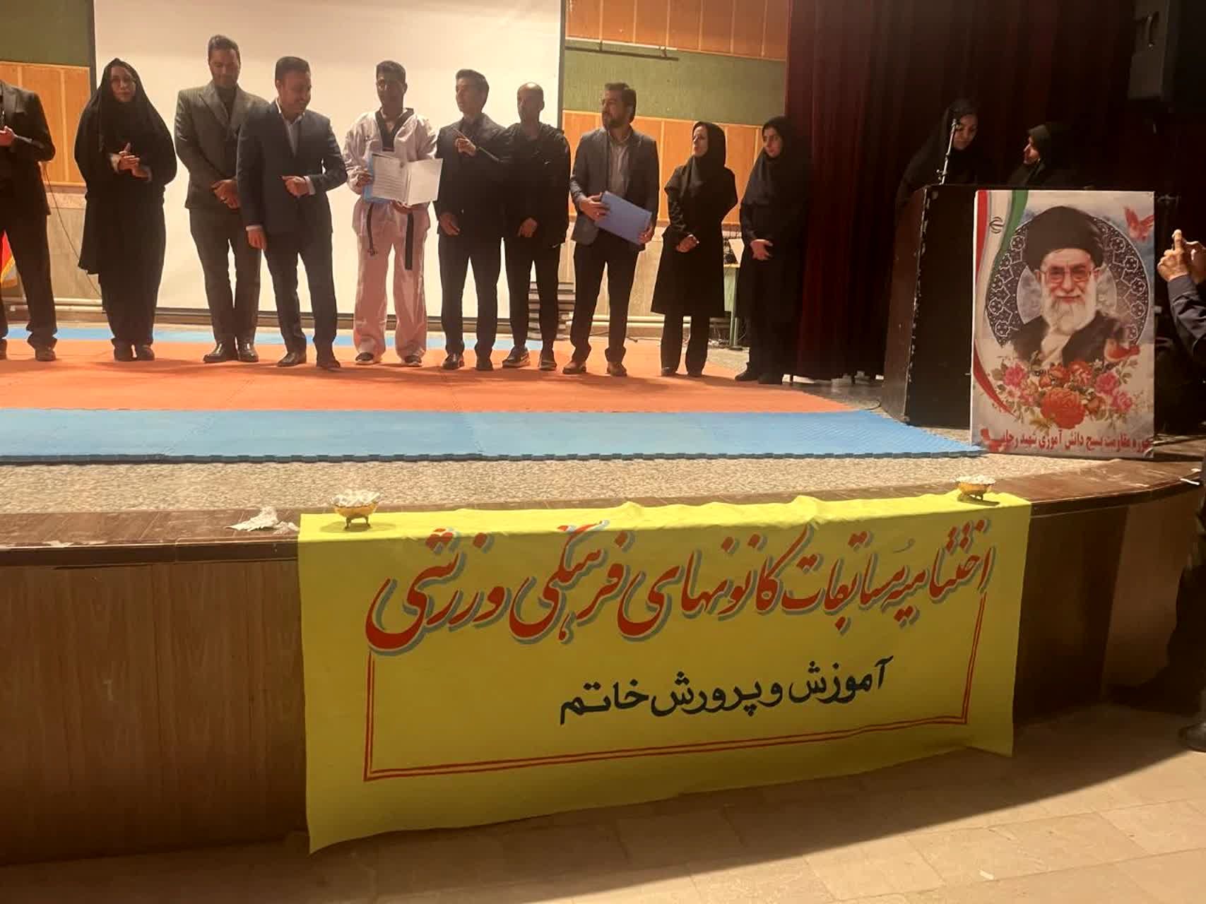 ویژه برنامه اختتامیه اوقات فراغت تابستانی کانون ها در خاتم