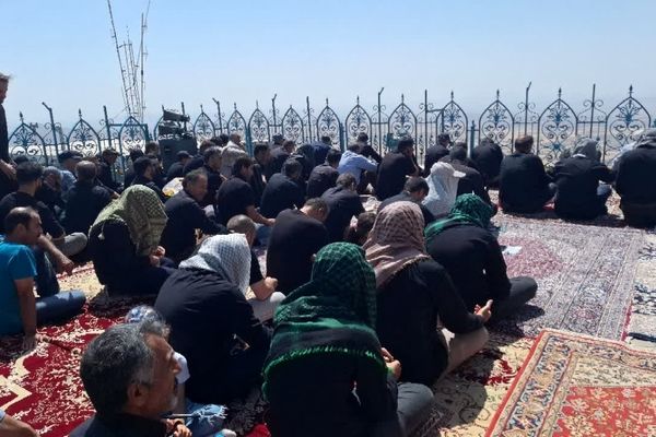 جاماندگان اربعین حسینی در بیجار مسیر عشق را پیمودند