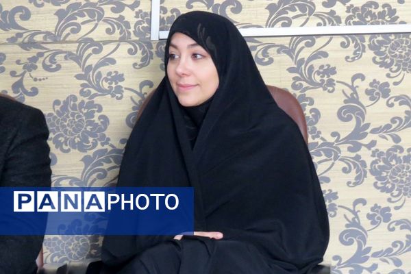 فجر دانش آموزی در قلبِ ری