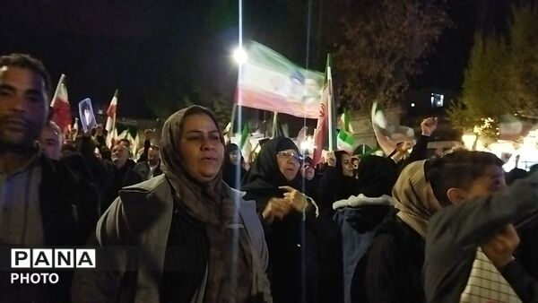 از پیر تا کودک برای حفظ وطن آمدند-۲