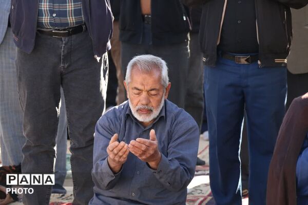 نماز عید فطر در گلباف