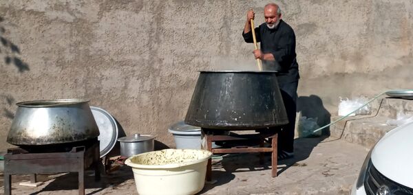 عزاداری فاطمی با حضور شهید گمنام در روستای ورجان قم