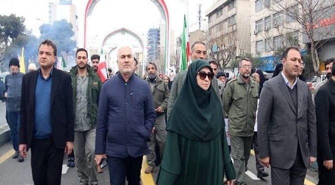 حضور رئیس سازمان حفاظت محیط زیست در راهپیمایی ۲۲ بهمن