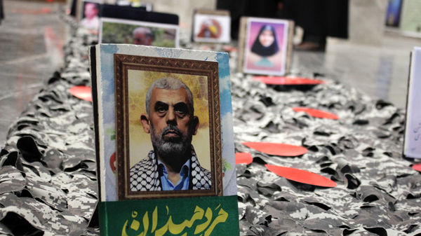 همایش فعالان بسیج دانش‌آموزی مدارس دخترانه قم 