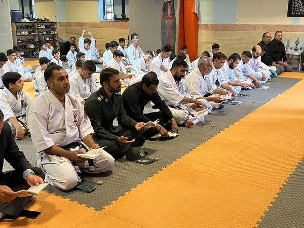 مراسم عزاداری و بزرگداشت شهدای جنگ تحمیلی در باشگاه‌های کاراته  بیرجند 