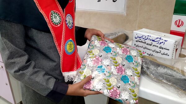 پویش مشق همدلی در دبستان دخترانه احدیان ناحیه ۶ مشهد
