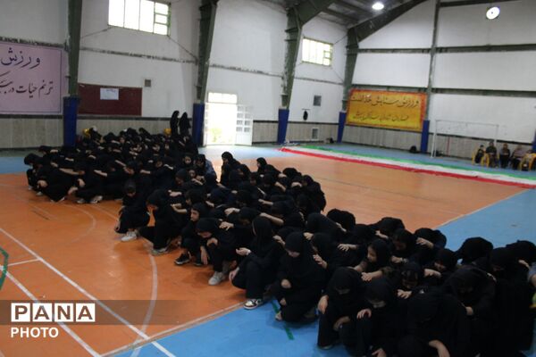 اجرای پیرامید دانش آموزان شهرستان سملقان با موضوع جنگ رمضان 