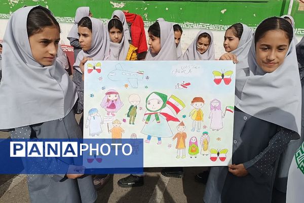 جشن انقلاب در ناحیه دو شهرری با حضور معاون پرورشی و فرهنگی شهرستانهای استان تهران 