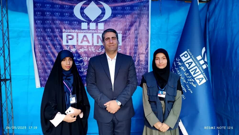دانش آموز خبرنگاران پانا روایتگران کنگره شهدا منطقه ۱۶