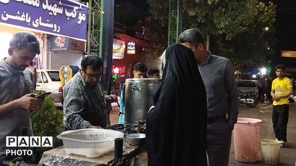 موکب شهید مصطفی صدر زاده در نود و نهمین  شب از اجتماعات 