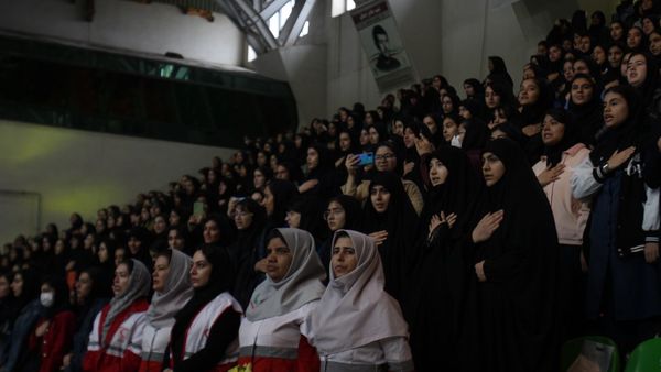 جشن میلاد حضرت فاطمه معصومه (س) و روز دختر در ورزشگاه ۶ هزار نفری انقلاب زنجان 