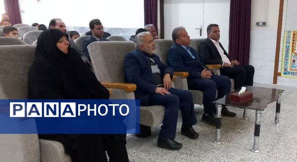 جلسه توجیهی مسئولین هیئت‌های دانش‌آموزی در شهرستان خلیل‌آباد