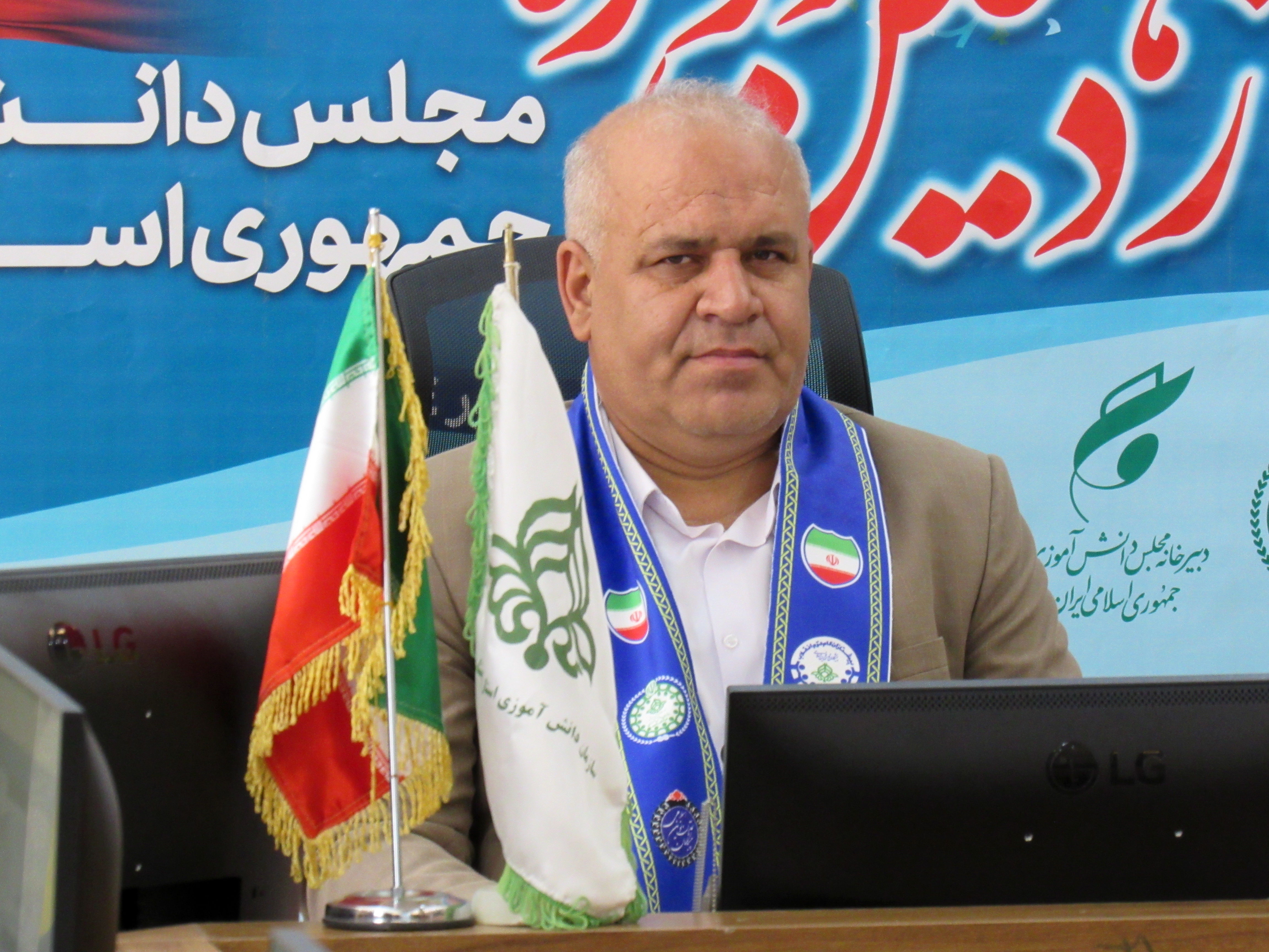 نمایندگان کردستان در دوازدهمین دوره مجلس دانش‌آموزی کاندیدای هیئت‌رئیسه شدند