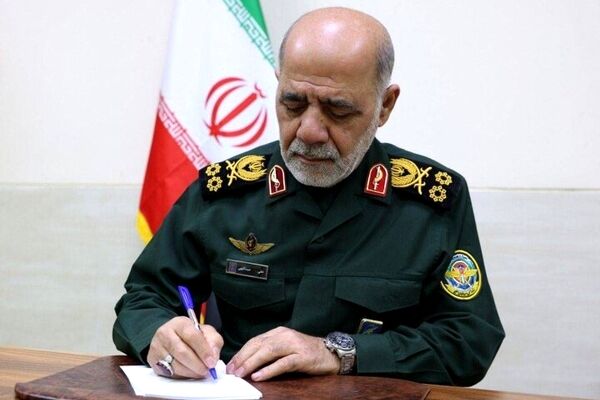 نام قهرمانان مجاهد کادر درمان در تاریخ به عنوان حیات‌بخشان ثبت شده است