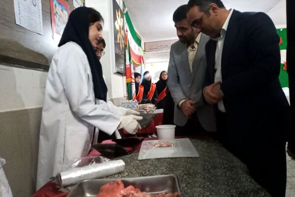  مراسم نواخته شدن زنگ پژوهش در فرزانگان قدس