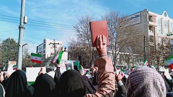 خیزش بی‌نظیر ملایری‌ها علیه اغتشاشگران