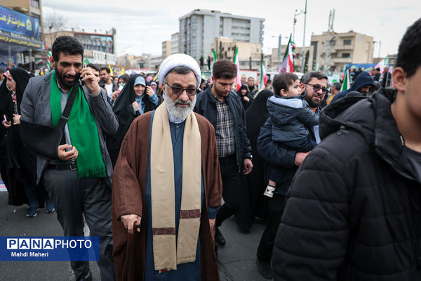 راهپیمایی ۲۲ بهمن در تهران