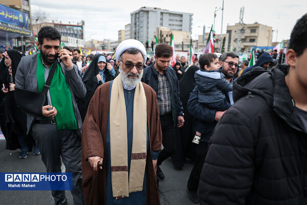 راهپیمایی ۲۲ بهمن در تهران