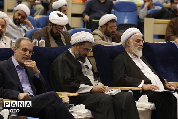 نخستین اجلاس سالانه «همدان، مرکز جهانی طب ایرانی» 