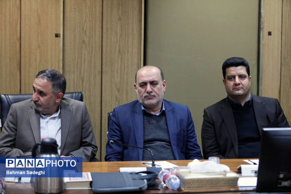 جلسه کمیته فرهنگیان و دانش آموزی ستاد دهه فجر