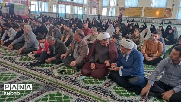 نماز جمعه پاتاوه ؛ میعادگاه عبادت و سیاست