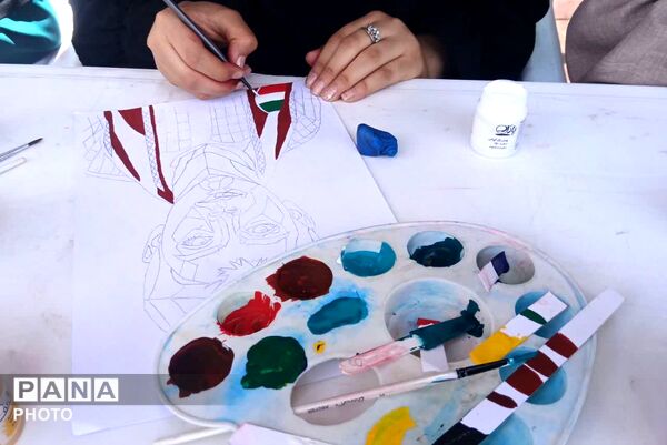 خدمت رسانی به زاِئران تشییع رهبر شهید در موکب دارالمصلین شهرستان شیروان