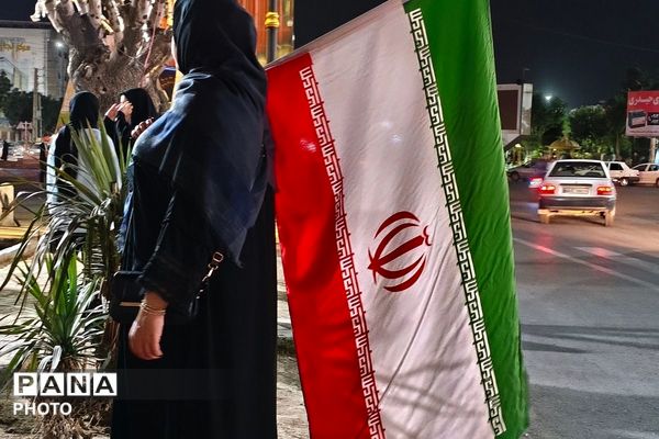 قرار شبانه مردم نسیم شهری در بهارستان دو