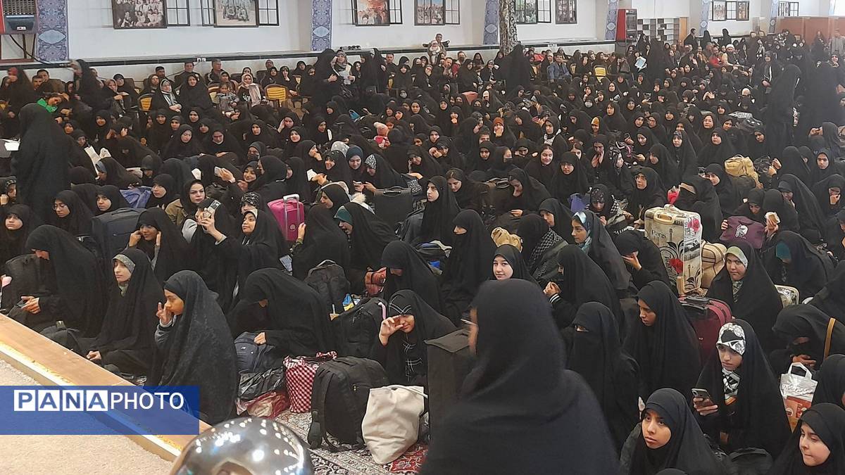 اعزام دختران مشهدی به سرزمین راهیان نور