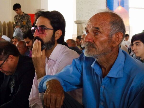 نماز جمعه ای با رنگ خون شهید در کاشمر